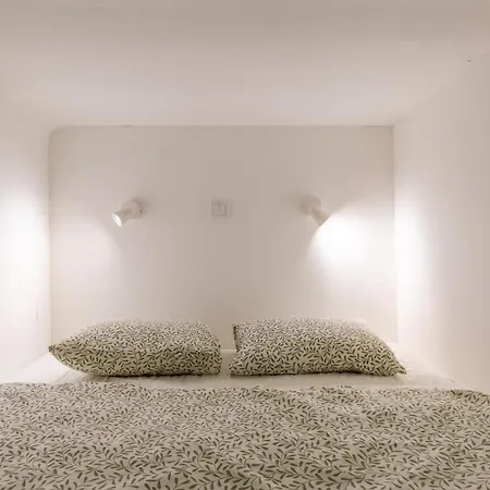 V60 Voeroesmarty Apartment